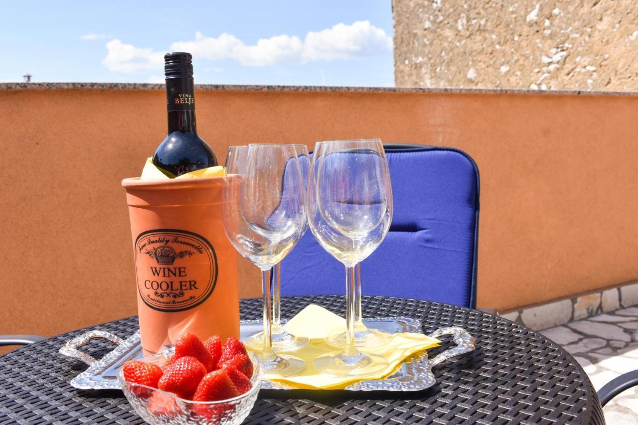 Kuca Za Odmor Antic - Holiday House Antic Novi Vinodolski Zewnętrze zdjęcie